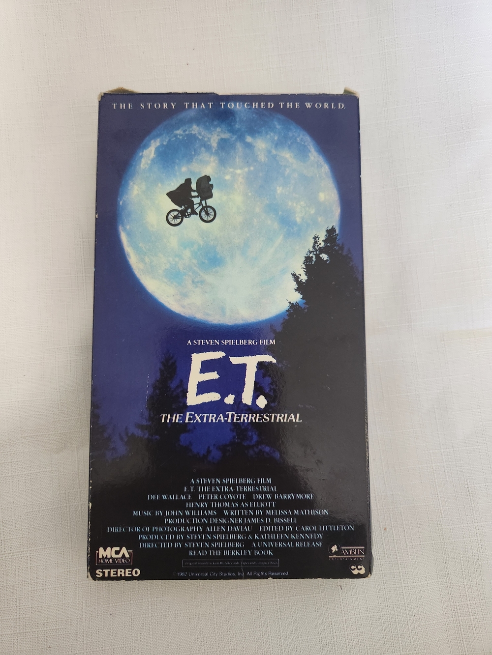 E.T. The Extra-terrestrial VHS Movie-1988